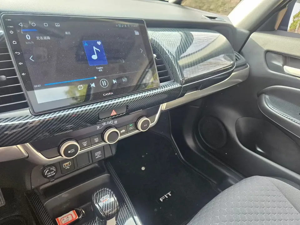 Honda FIT 1.5L CVT Trendy Sunroof Edition 2023 — миниатюра 4