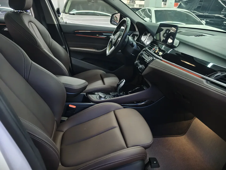 BMW X2 BMW X2 2023 sDrive25i M Sport Night Edition 2024 — миниатюра 4