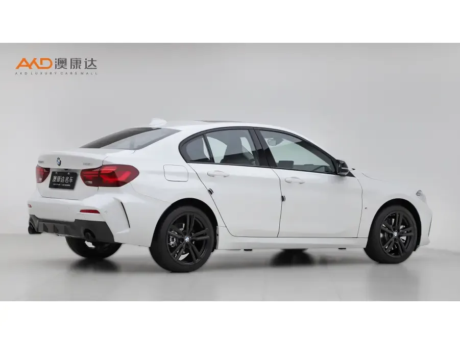 BMW 1 Series BMW 1 Series 2023 125i M Sport Night Edition 2023 — миниатюра 4