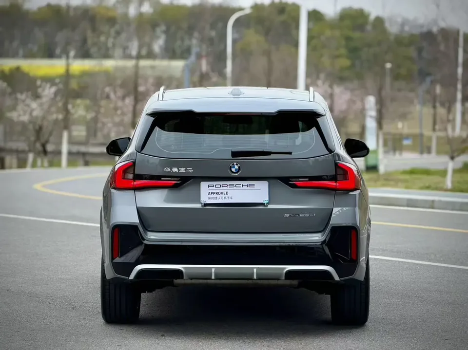 BMW X1 BMW X1 2023 sDrive25Li M Sport Package 2024 — thumbnail 4