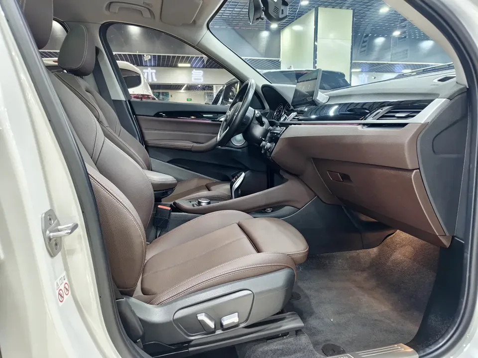 BMW X1 X1 2022 BMW X1 2022 sDrive25Li Leading Edition 2022 — thumbnail 5