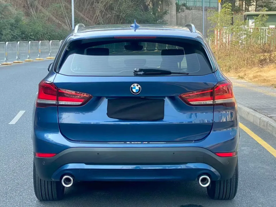 BMW X1 BMW X1 2022 sDrive25Li Leading Edition 2022 — миниатюра 5