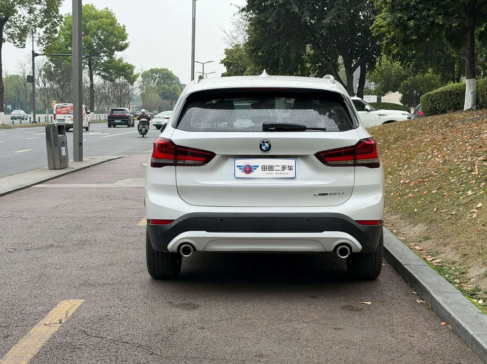 BMW X1 BMW X1 2022 sDrive25Li Leading Edition 2023 — миниатюра 2