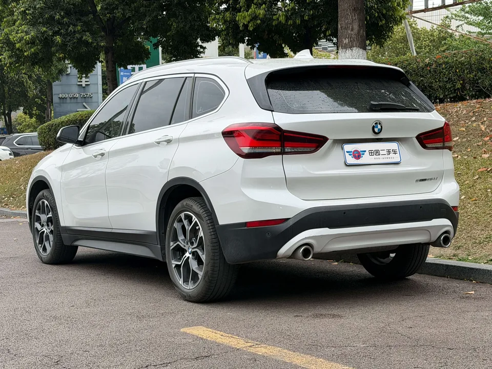 BMW X1 BMW X1 2022 sDrive25Li Leading Edition 2023 — миниатюра 4