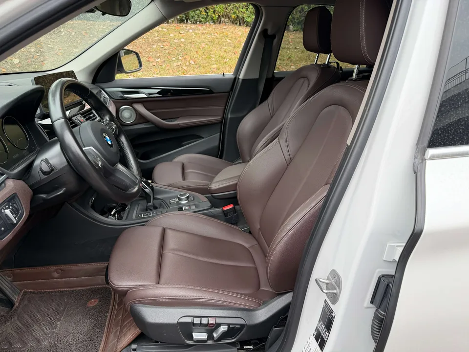 BMW X1 BMW X1 2022 sDrive25Li Leading Edition 2023 — миниатюра 5