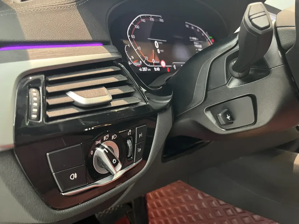 BMW 5 Series 5 Series 2023 530Li Exclusive M Sport Package 2024 — thumbnail 5