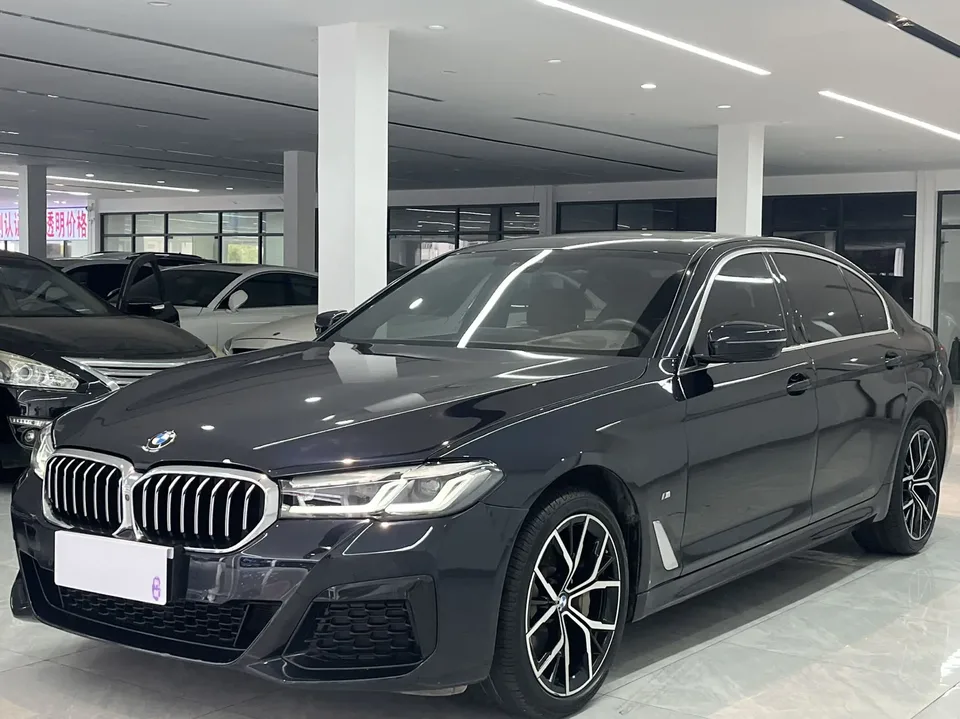 BMW 5 Series 5 Series 2023 530Li Exclusive M Sport Package 2024 — photo 1, buy with delivery to Moscow