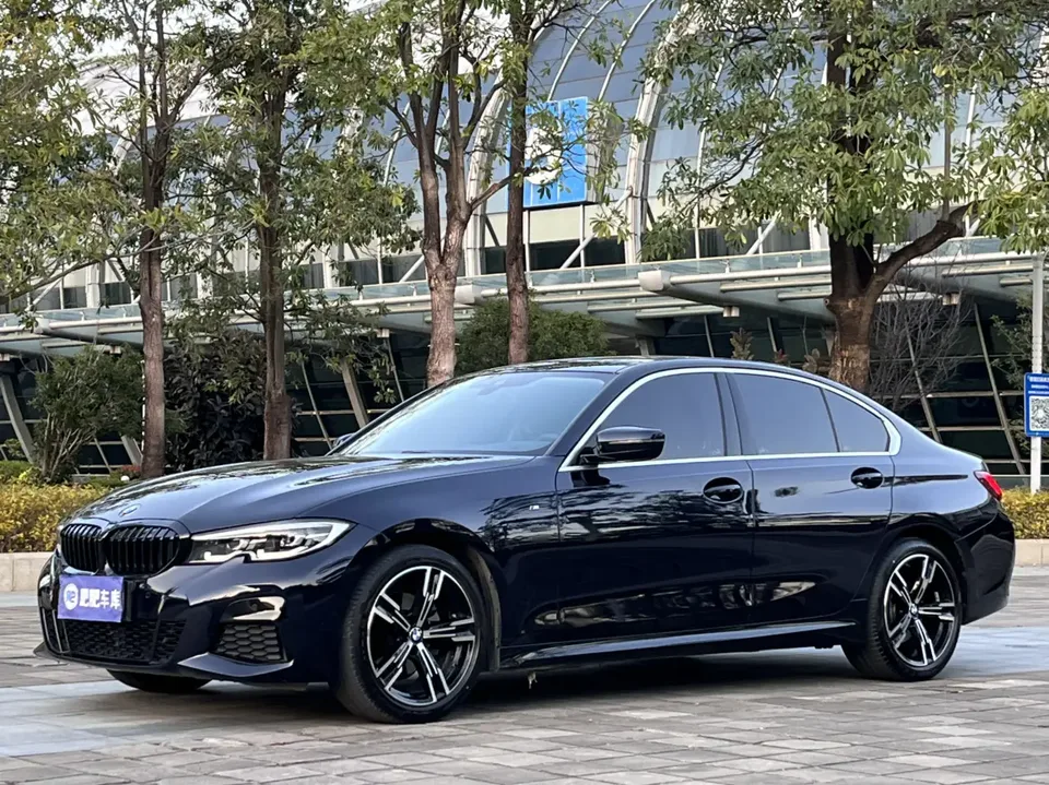 BMW 3 Series 2022