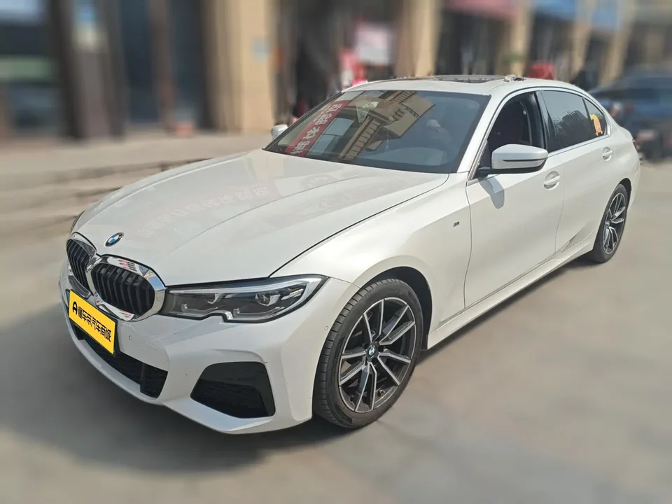 BMW 3 Series 2022