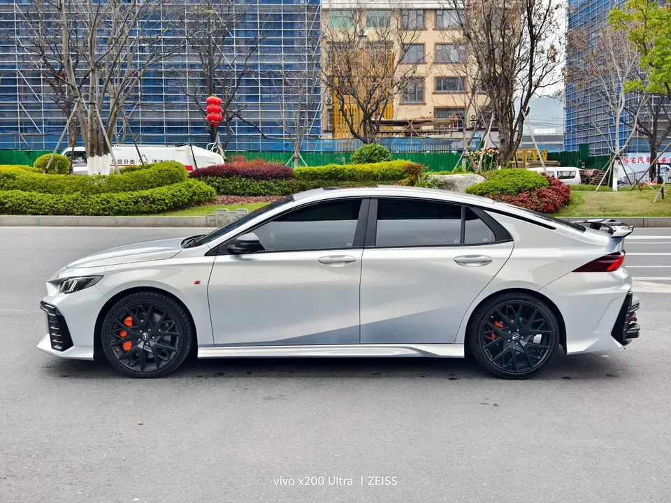 GAC Trumpchi Shadow Leopard 400T Automatic R Max 2024 — миниатюра 4