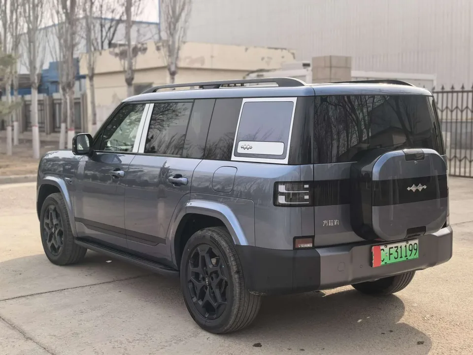 BYD Leopard Titanium 7 PHEV Titanium 7 PHEV 2025 190KM 4WD Ultra Edition 2026 — thumbnail 2