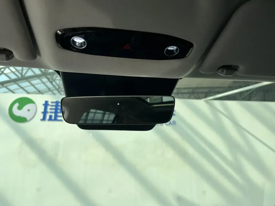 Geely Galaxy E5 Galaxy E5 2026 530km Explorer Edition 2025 — миниатюра 4