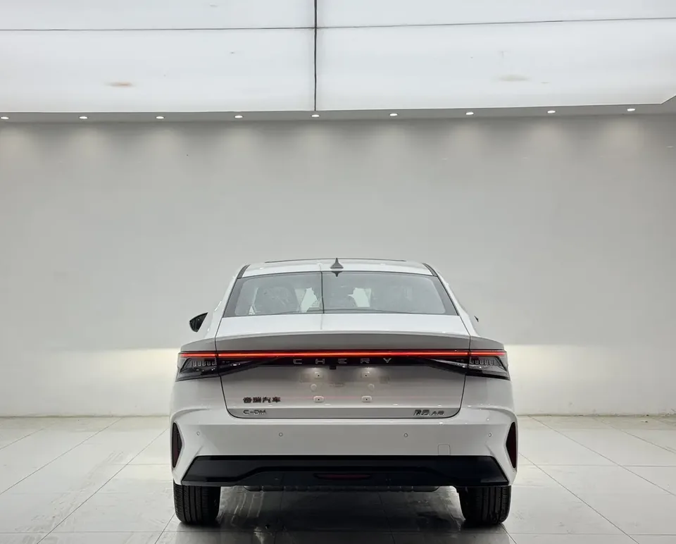 Chery Fengyun A8 127 Chengfeng Edition 2025 — миниатюра 2