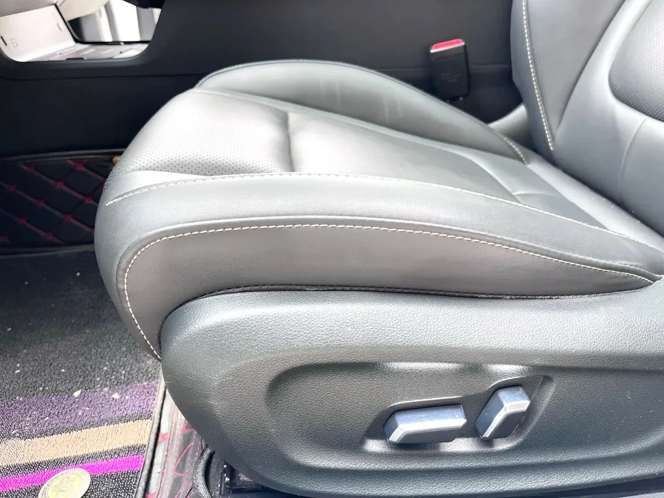 FAW Bestune B70 Besturn B70 2023 Bestune B70 2023 third generation 1.5T automatic enjoyment model 2023 — thumbnail 3