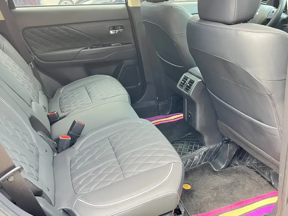 Mitsubishi Outlander facelift 2.0L 2WD Enjoy Edition 5 seats 2022 — миниатюра 4