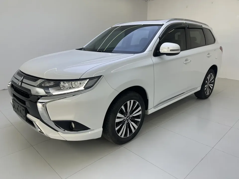 Mitsubishi Outlander 2022
