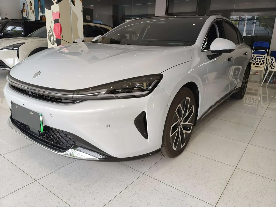 Baojun Enjoy PHEV 2025