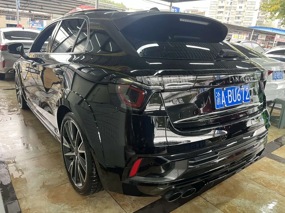 Lynk & Co 02 Hatchback 2.0TD Hatchback Halo (with driving control kit) 2023 — миниатюра 4