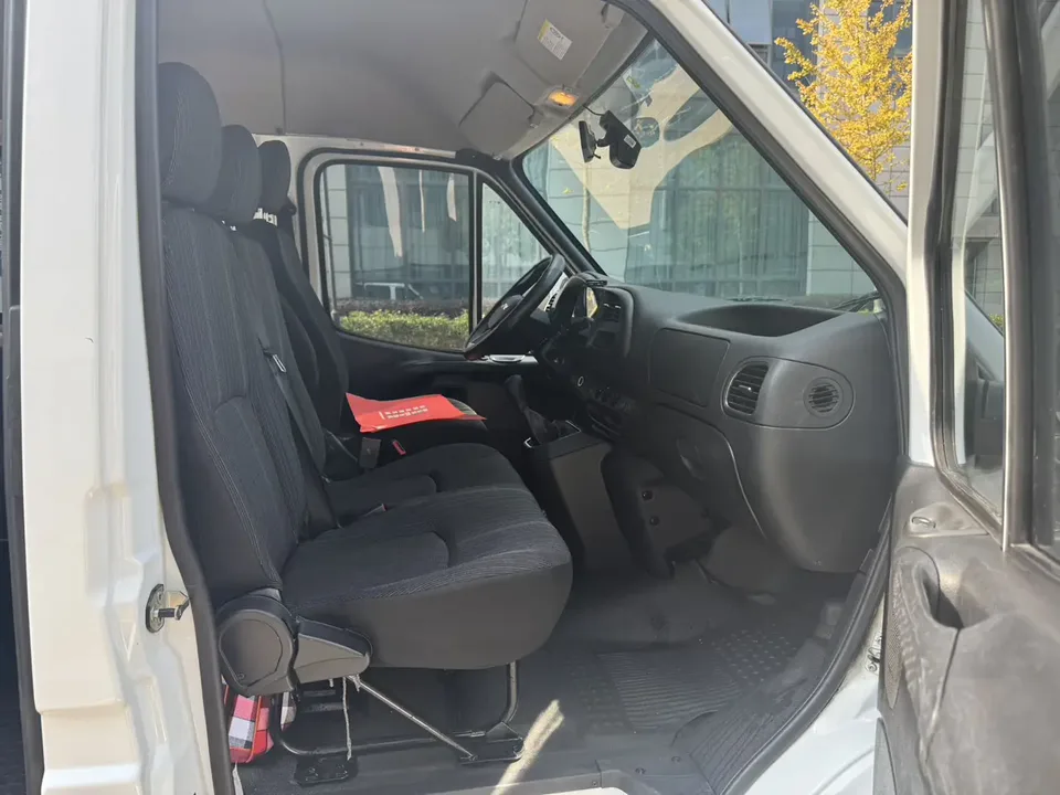 Jiangling Teshun Teshun 2021 2.8T Space King Taurus Short Axis Medium High Top 6 Seater Diesel National VI JX493 2023 — thumbnail 4