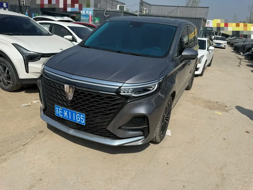 Roewe iMAX8 2022