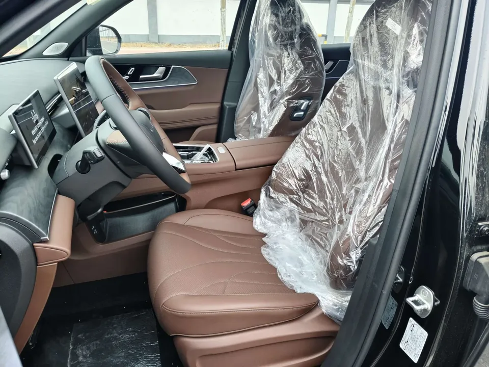 Chery Tiggo 9 Chery Tiggo 9 2026 9X 2.0T AT Front-Wheel Drive Luxury Edition 2026 — миниатюра 5