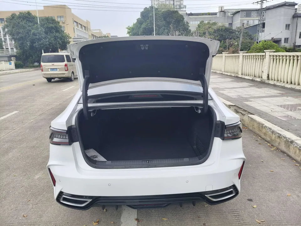 Chery Arrizo 8 1.6TGDI DCT 2023 — миниатюра 3