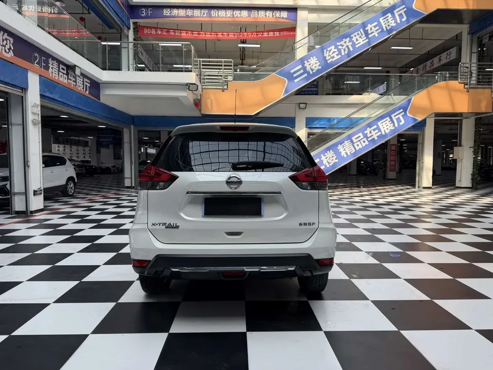 Nissan X-Trail Qijun 2022 X-Trail 2022 2.0L 2WD Intelligent Link Premium Edition 2022 — thumbnail 2