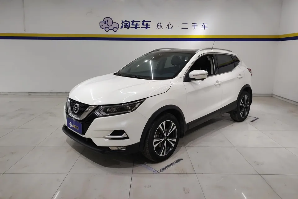 Nissan Qashqai Qashqai 2022 Qashqai 2022 2.0L XV Prem. Deluxe Edition 2023 — photo 1, buy with delivery to Moscow