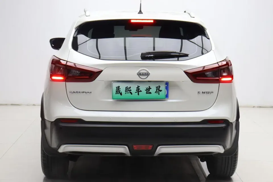 Nissan Qashqai Classic 2.0L Comfort Edition 2023 — миниатюра 2