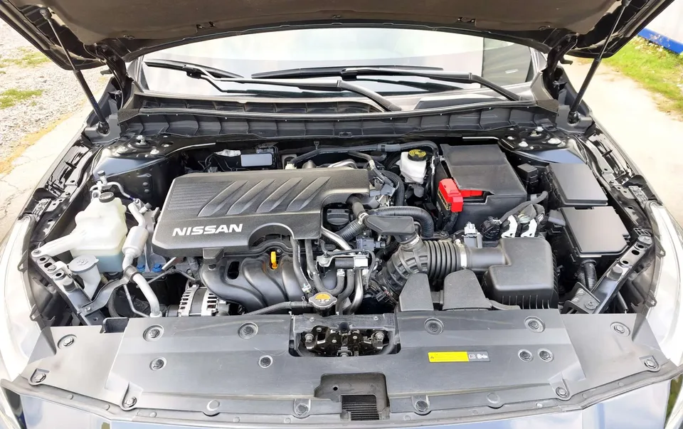 Nissan Altima Sound of nature 2021 2.0L XE Exclusive Edition 2023 — thumbnail 3