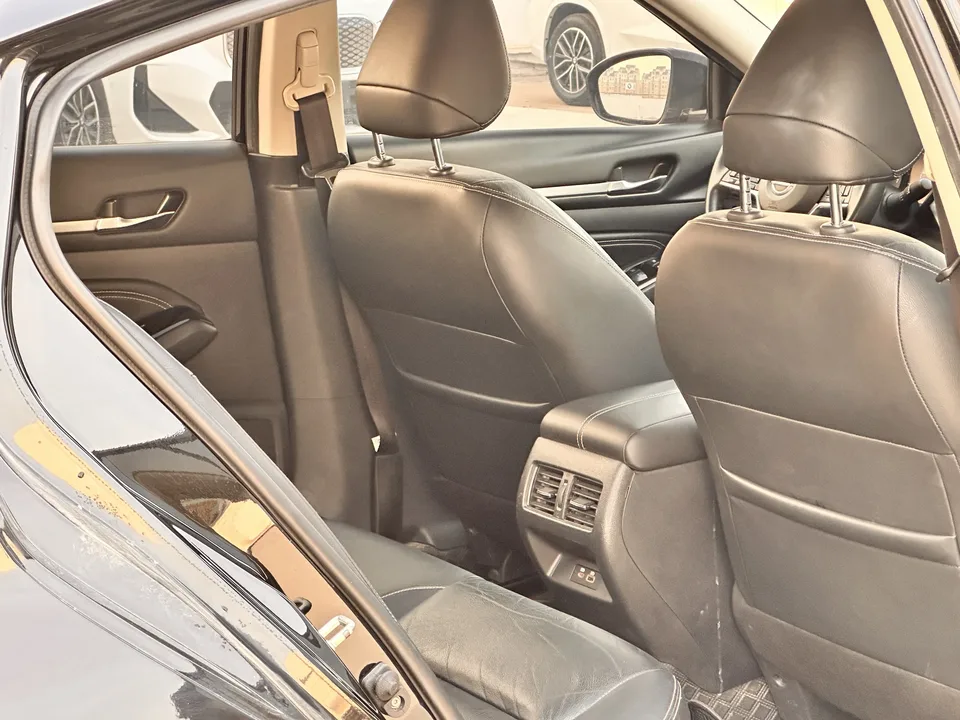 Nissan Altima Teana 2021 2.0L XL Comfort Edition 2022 — миниатюра 3