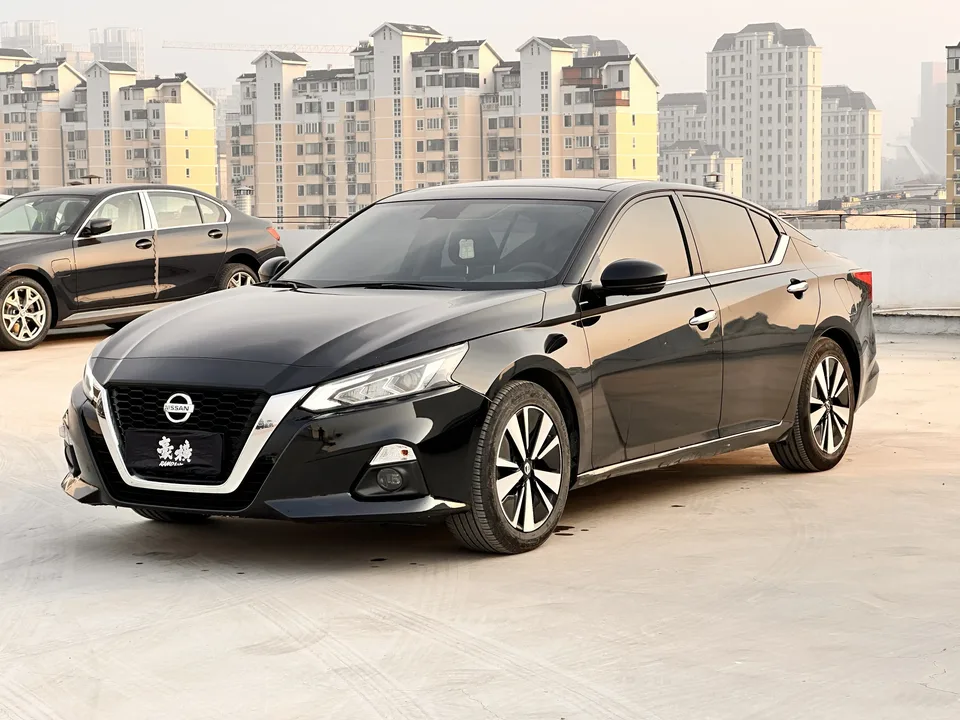 Nissan Altima Teana 2021 2.0L XL Comfort Edition 2022 — фото 1, купить с доставкой в Москву