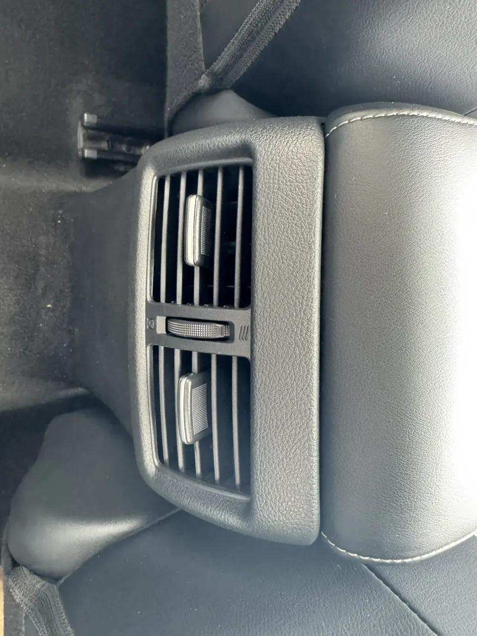 Nissan Sylphy Sylphy 2022 Sylphy 2022 1.6L XL CVT Enjoy Edition 2022 — thumbnail 4