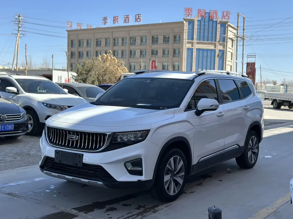 Geely Okavango Haoyue 2022 1.8TD 2022 — photo 1, buy with delivery to Moscow
