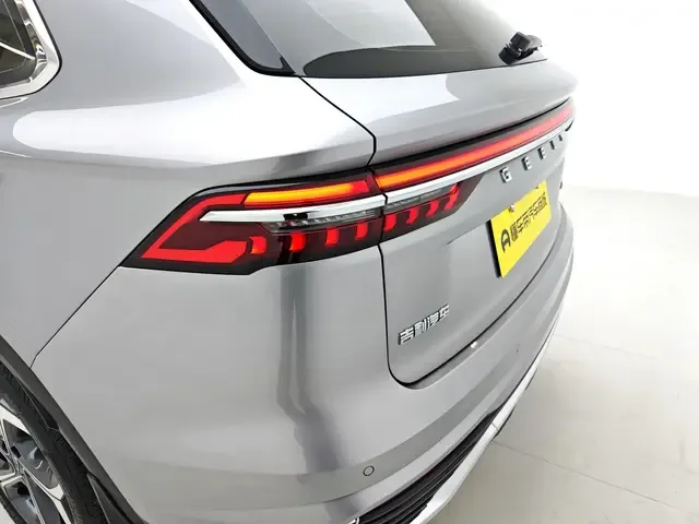 Geely Monjaro Xingyue L 2024 2.0TD High Power Automatic 2WD Yunqi Edition 2023 — миниатюра 4