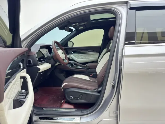 Geely Monjaro Xingyue L 2024 2.0TD High Power Automatic 2WD Yunqi Edition 2023 — миниатюра 5