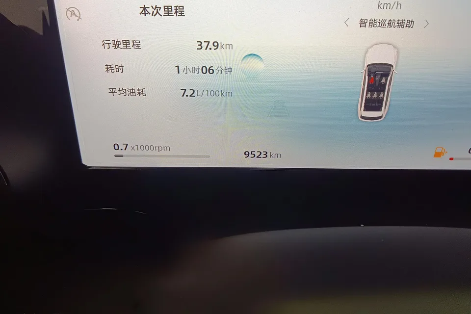 Geely Monjaro 2.0TD DCT EVO 2WD Changfeng Edition 2025 — миниатюра 4