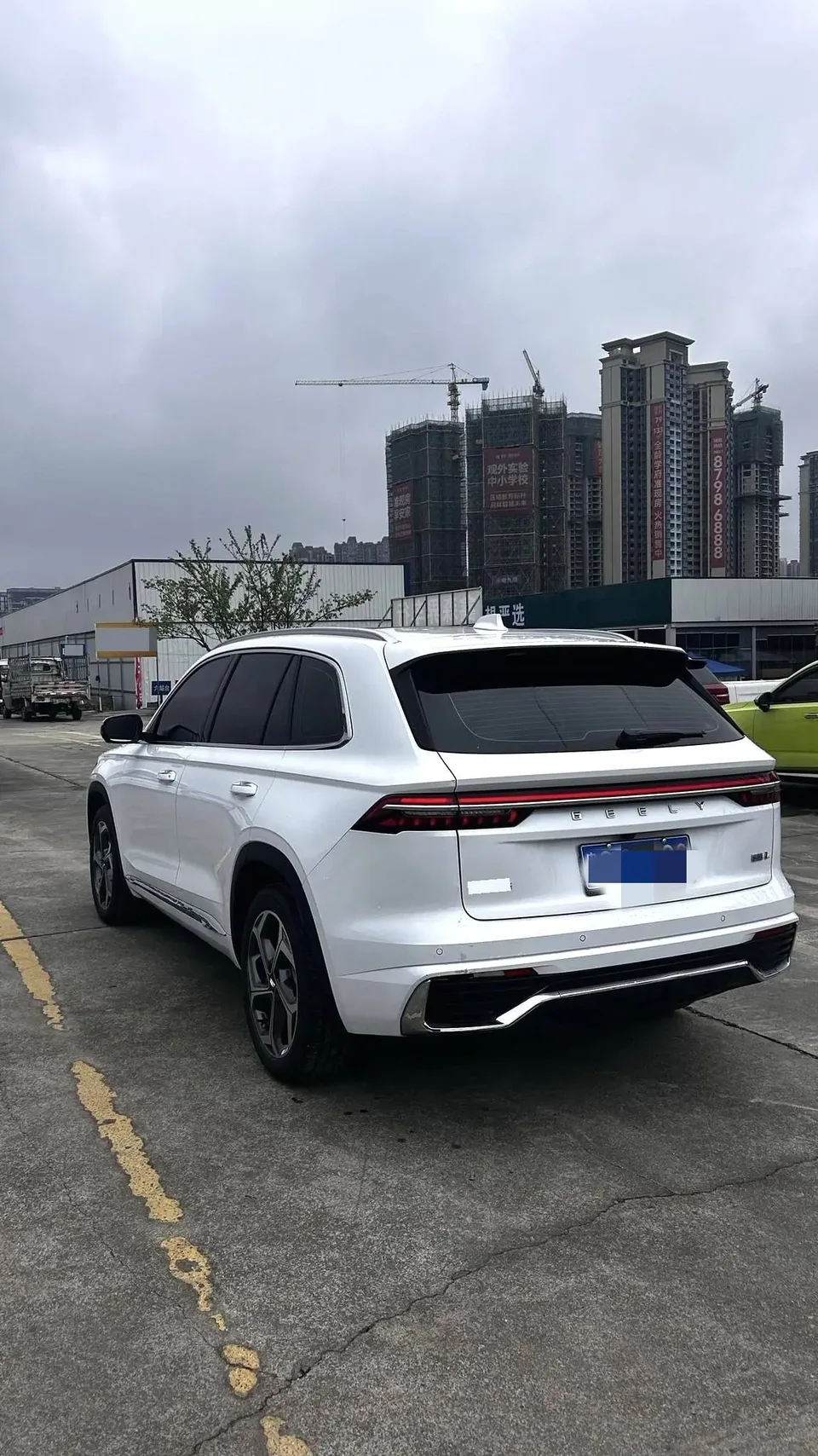 Geely Monjaro 2.0TD DCT EVO 2WD Changfeng Edition 2024 — миниатюра 4
