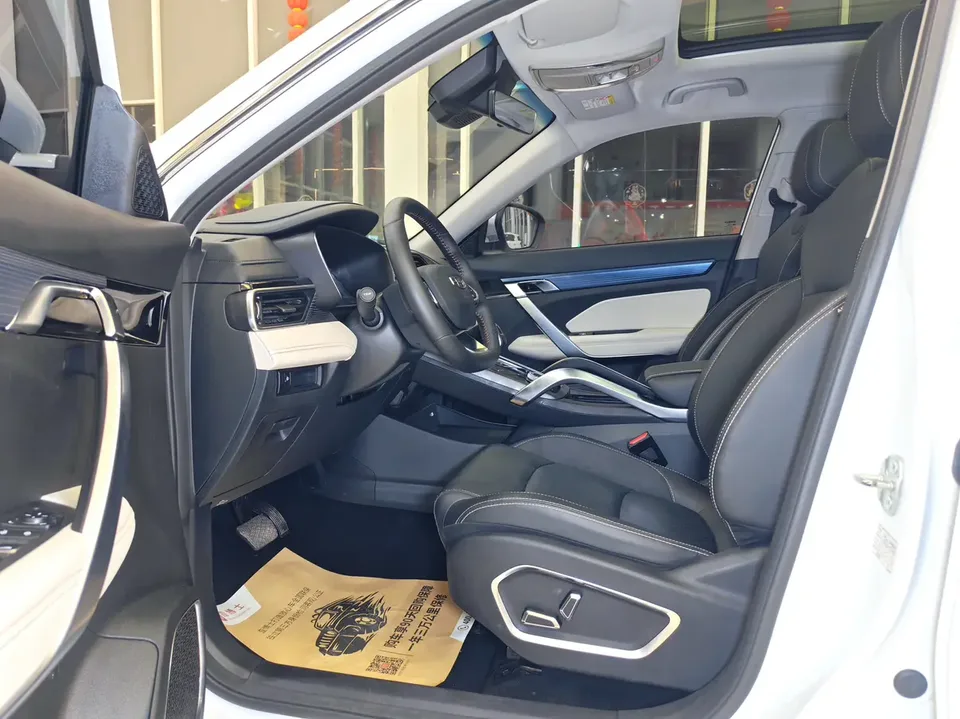 Geely Atlas Boyue 2022 Boyue X 1.8TD DCT Smart 2023 — миниатюра 3