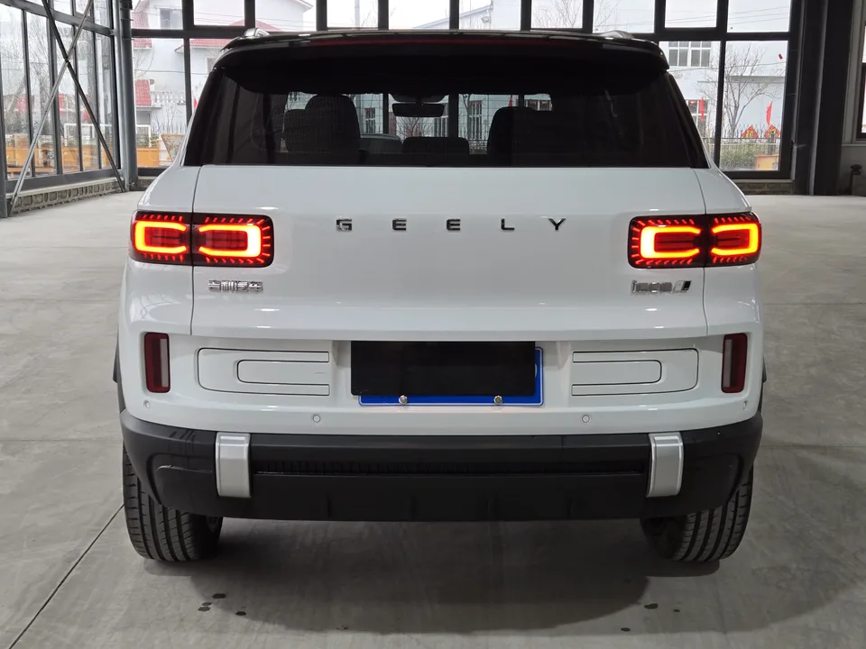 Geely ICON Geely ICON 2023 1.5TD Protagonist Version 2024 — thumbnail 2