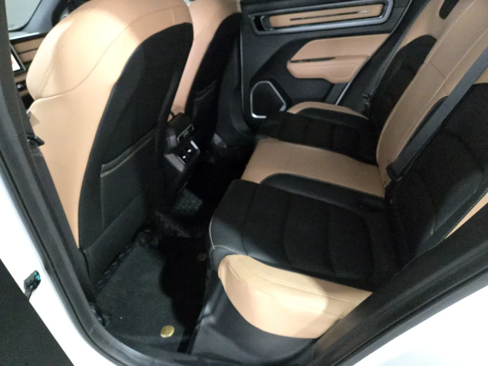 Geely ICON Geely ICON 2023 1.5TD Protagonist Version 2024 — thumbnail 3