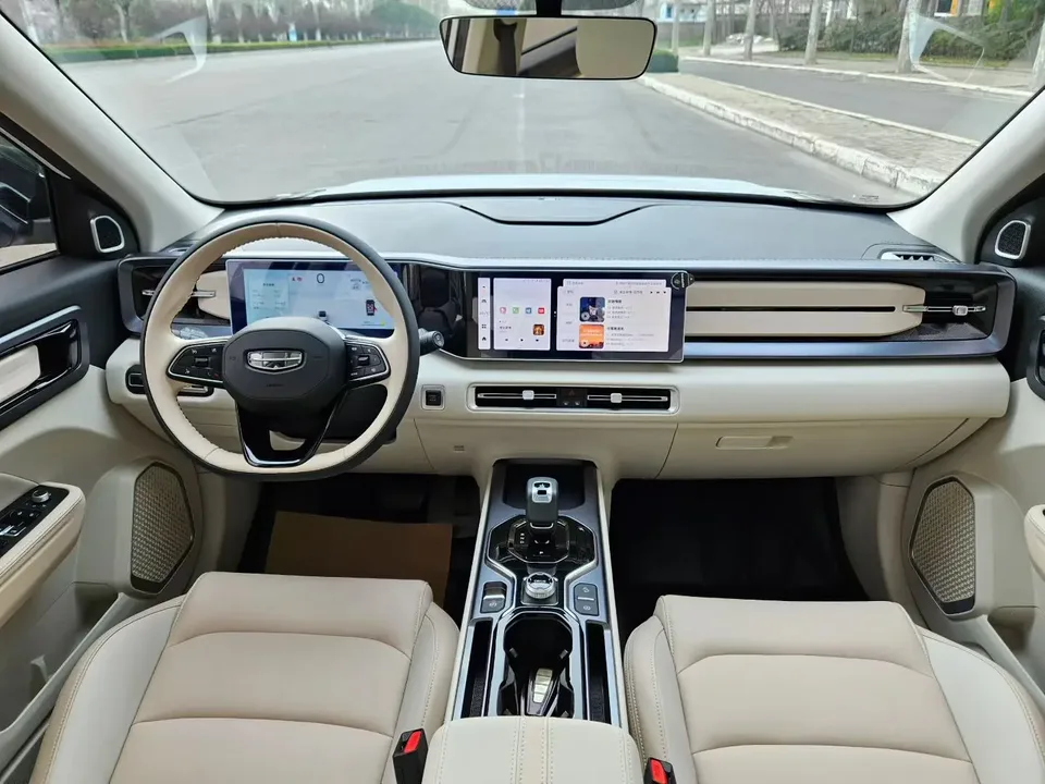 Geely ICON 1.5TD Protagonist Edition 2024 — миниатюра 2