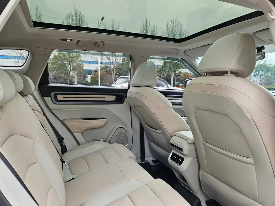 Geely ICON 1.5TD Protagonist Edition 2024 — миниатюра 5