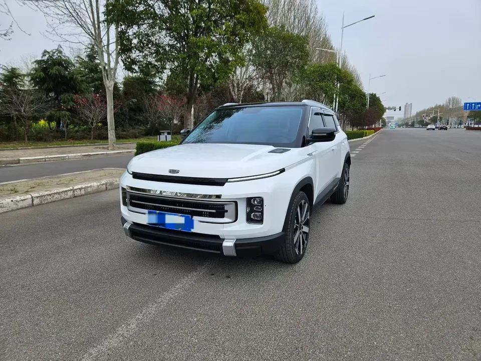 Geely ICON 2024