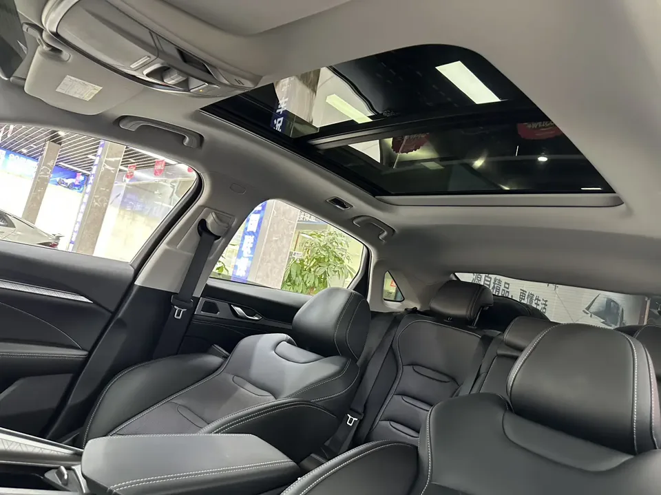 Geely Xing Rui 2.0T luxury model 2022 — миниатюра 4