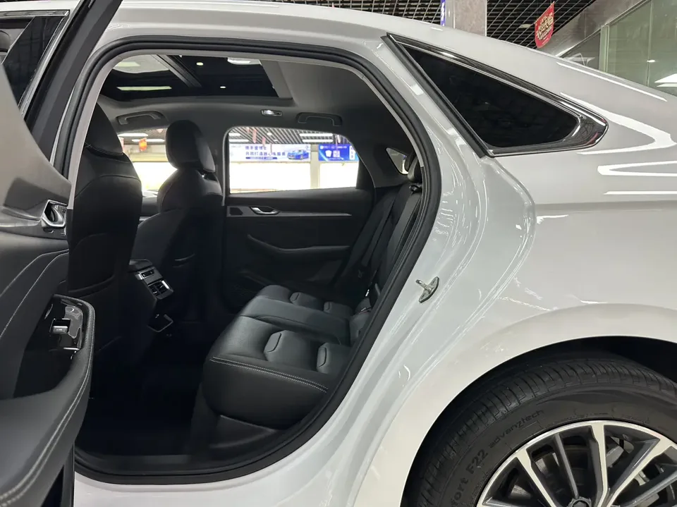 Geely Xing Rui 2.0T luxury model 2022 — миниатюра 5