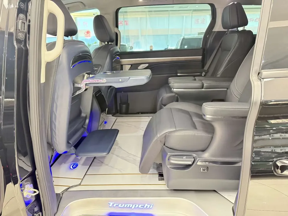 GAC Trumpchi M8 Trumpchi M8 2023 Lingxiu Series 390T Supreme Edition 2023 — thumbnail 3