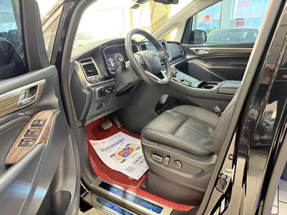 GAC Trumpchi M8 Trumpchi M8 2023 Lingxiu Series 390T Supreme Edition 2023 — thumbnail 5