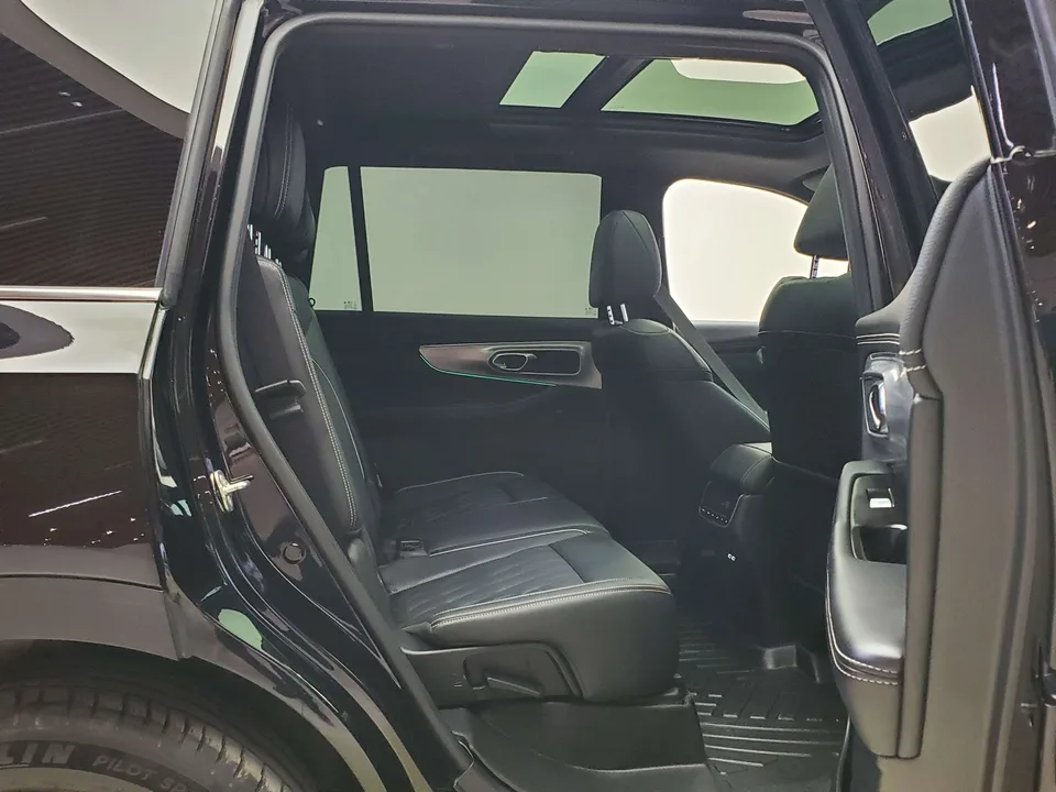 GAC Trumpchi GS8 Trumpchi GS8 2024 Pilot Series 2.0TGDI 2WD Luxury Connected Edition 2023 — миниатюра 5