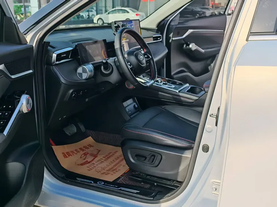 GAC Trumpchi Shadowcool Yingku Hybrid 2.0ATK Gemini Pro Edition 2024 — миниатюра 5